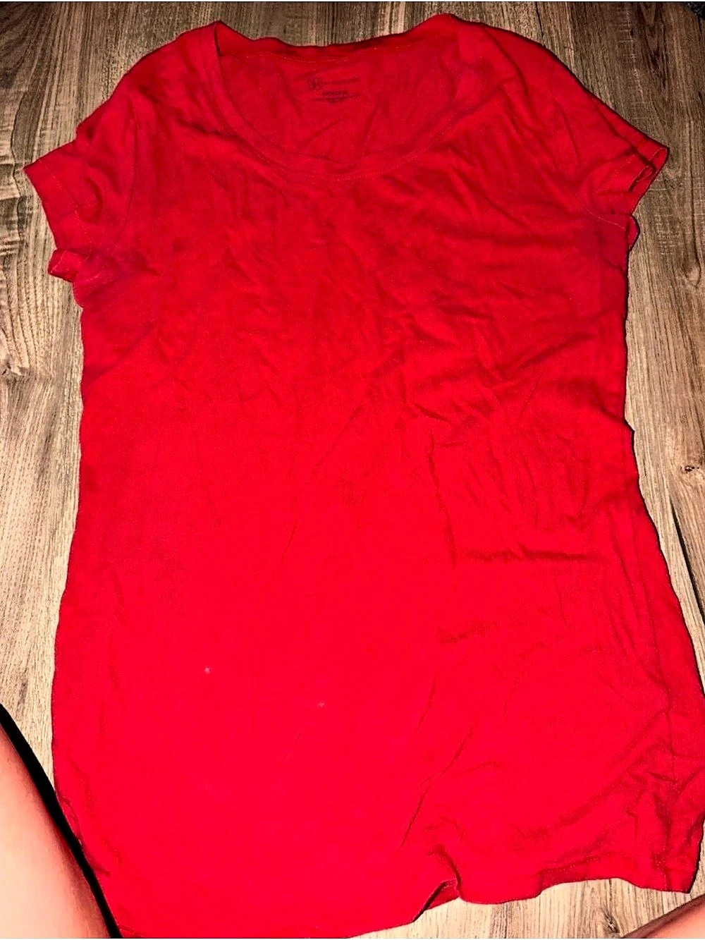 Red Short Sleeve Tee Like New